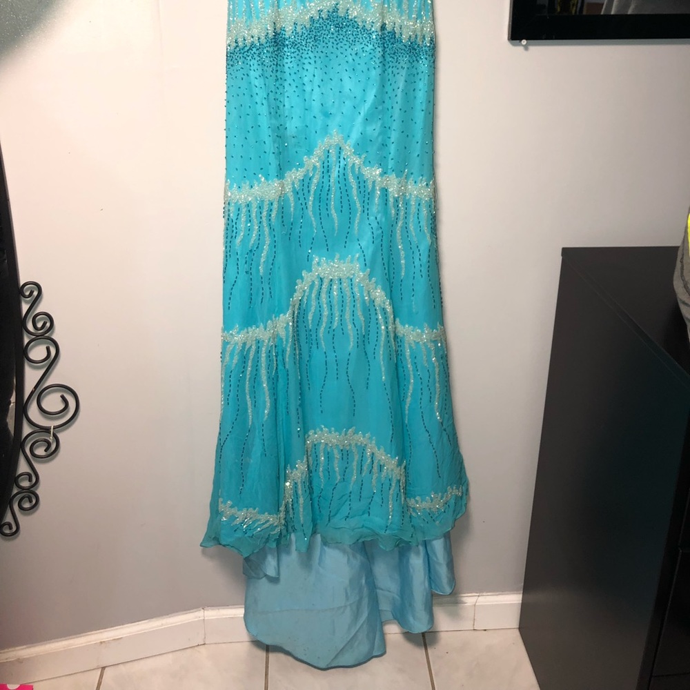 Prom dress - Picture 5 of 5